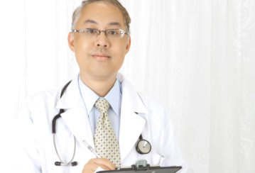 爱美女性夏季如何护理银屑病